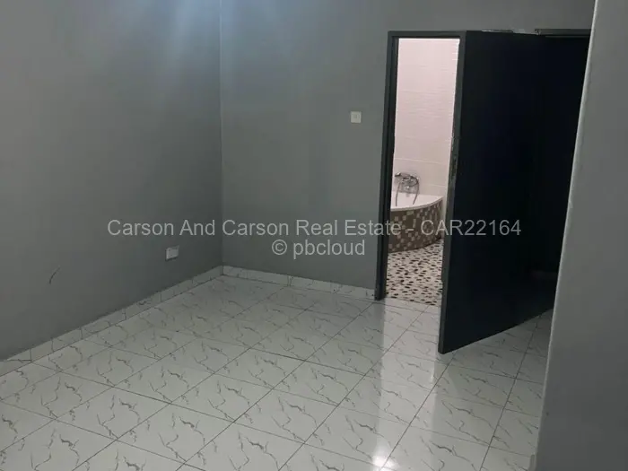 3 Bedroom House for Sale in Mainway Meadows, Harare