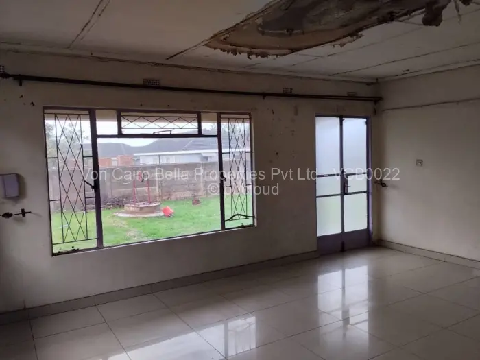 4 Bedroom House for Sale in Warren Park, Harare