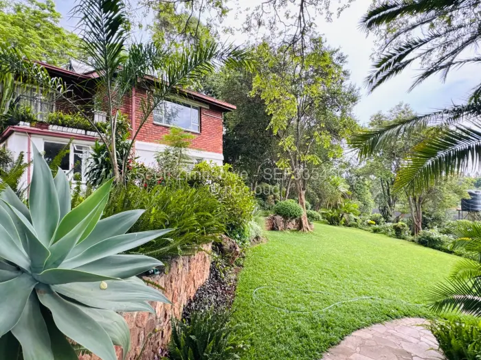 4 Bedroom House for Sale in Glen Lorne, Harare