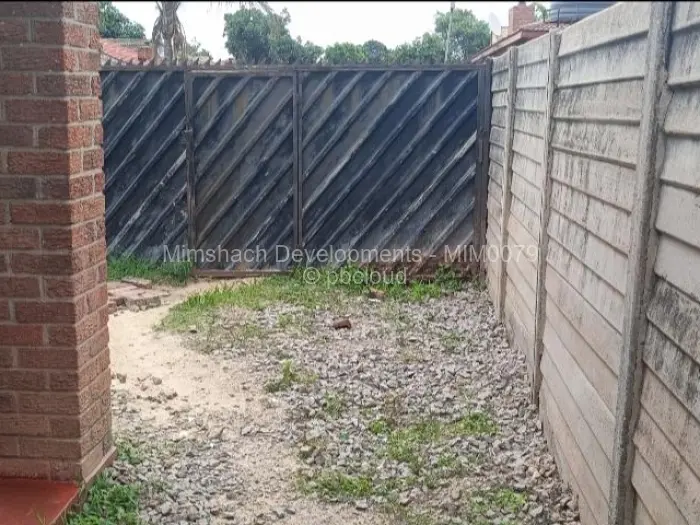 House for Sale in Glen View, Harare