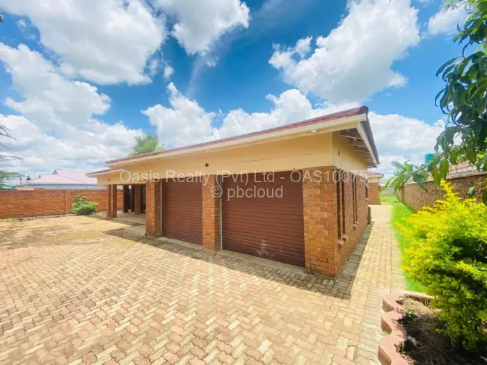 4 Bedroom House for Sale in Fairview, Harare