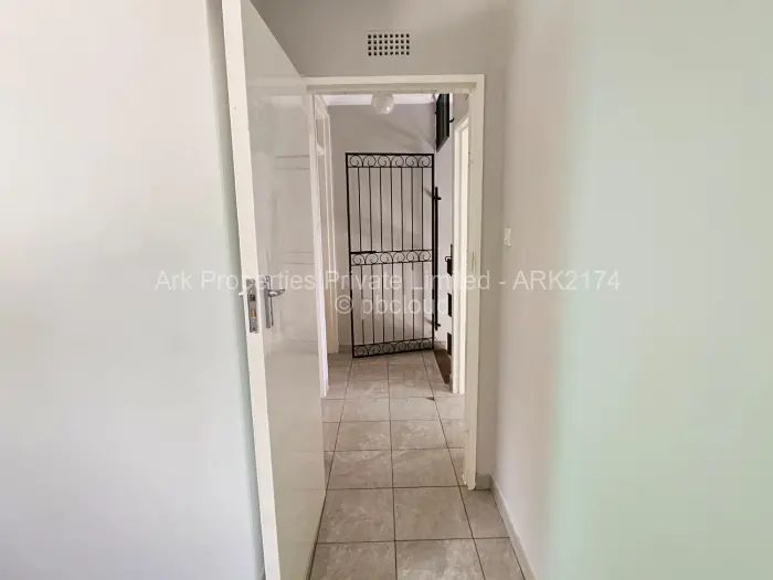 2 Bedroom Cottage/Garden Flat to Rent in Avondale, Harare