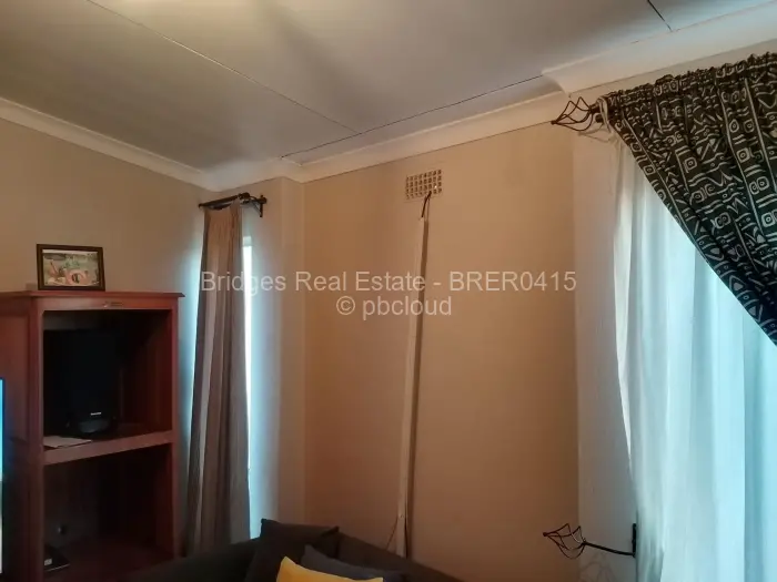 Flat/Apartment for Sale in Glen Norah, Harare