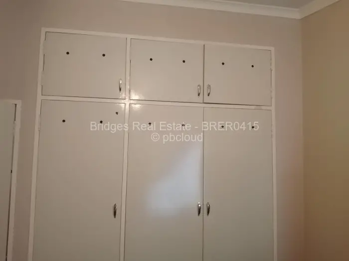 Flat/Apartment for Sale in Glen Norah, Harare