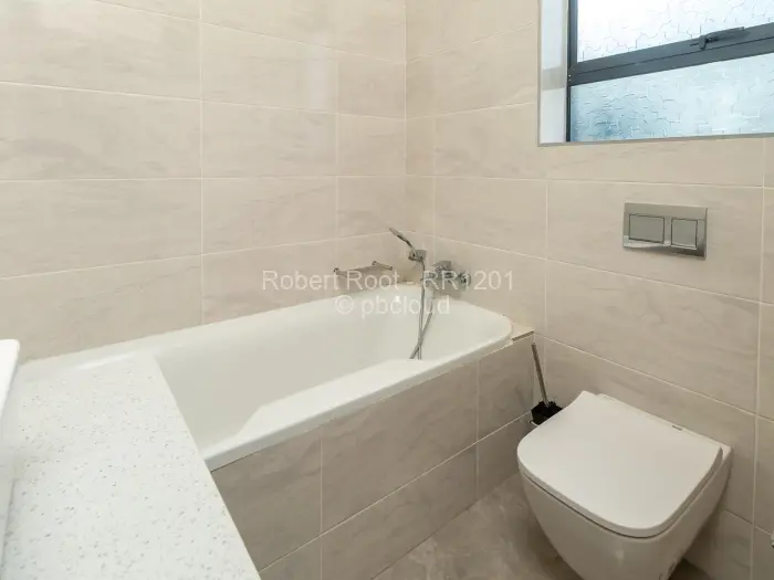 Townhouse/Cluster to Rent in Fairview, Harare