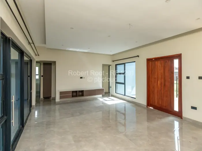 Townhouse/Cluster to Rent in Fairview, Harare