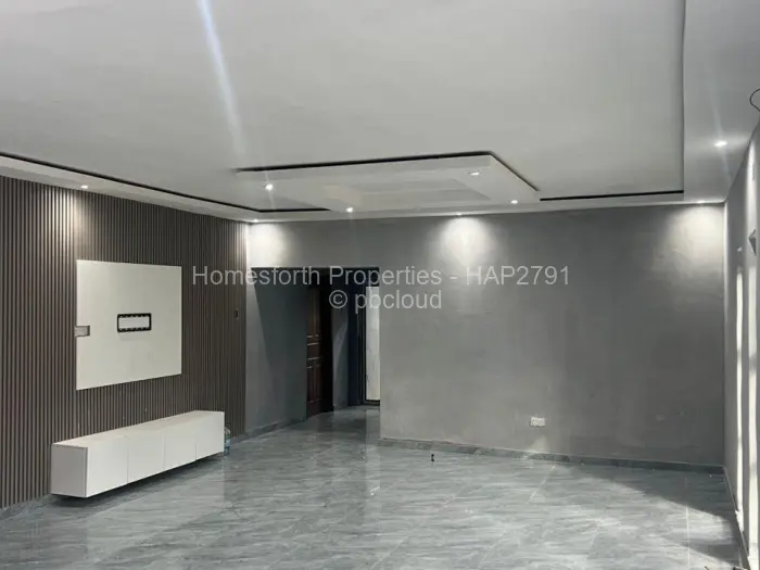 Townhouse/Cluster for Sale in Hatfield, Harare