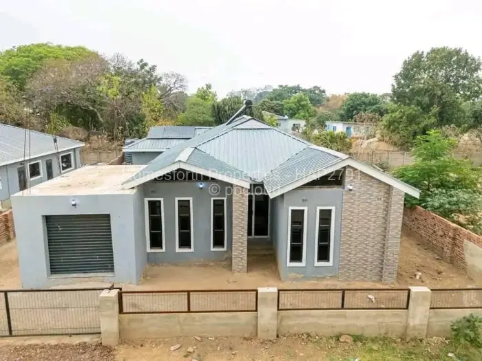 Townhouse/Cluster for Sale in Hatfield, Harare