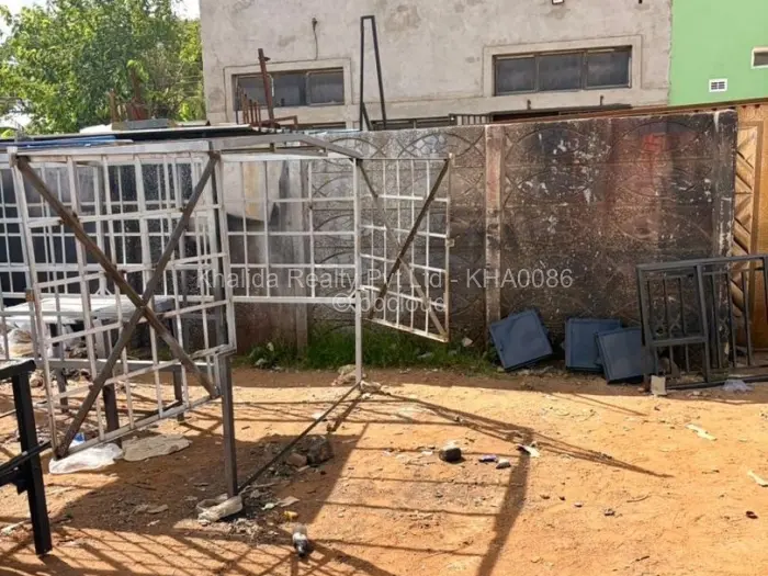 Retail/Shop for Sale in Chitungwiza, Chitungwiza