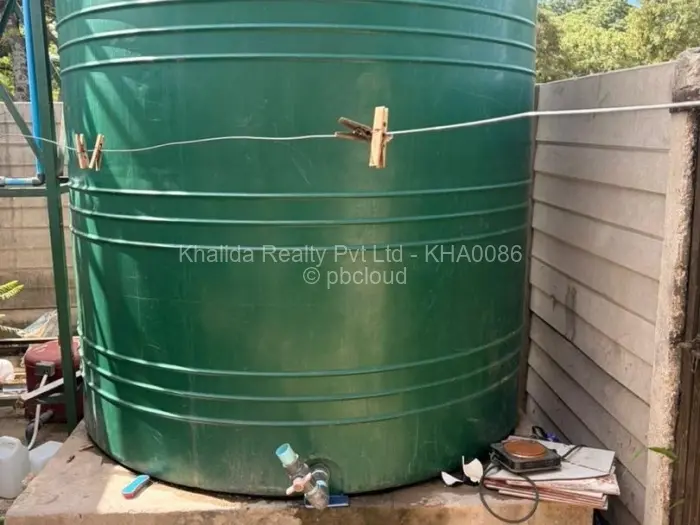 Retail/Shop for Sale in Chitungwiza, Chitungwiza