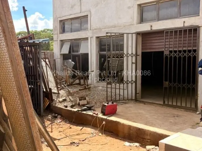 Retail/Shop for Sale in Chitungwiza, Chitungwiza