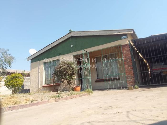 House for Sale in Chitungwiza, Chitungwiza