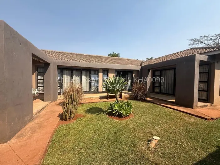 4 Bedroom House for Sale in Borrowdale, Harare