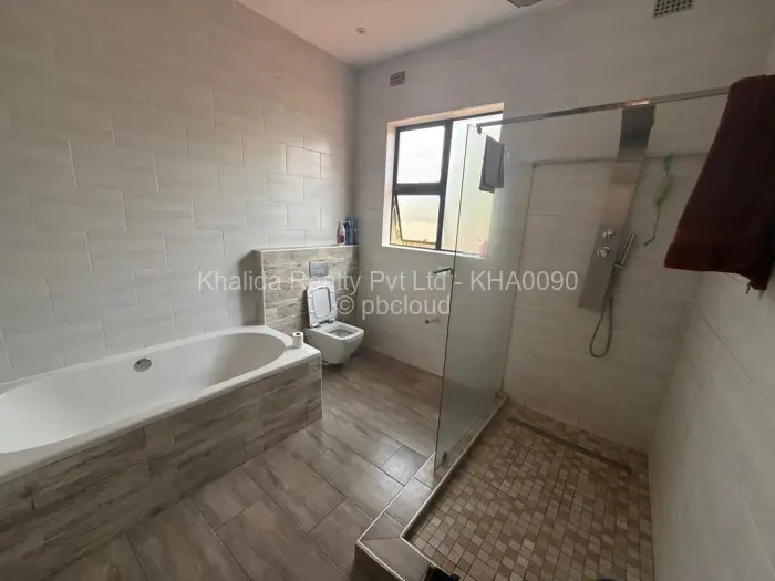 4 Bedroom House for Sale in Borrowdale, Harare