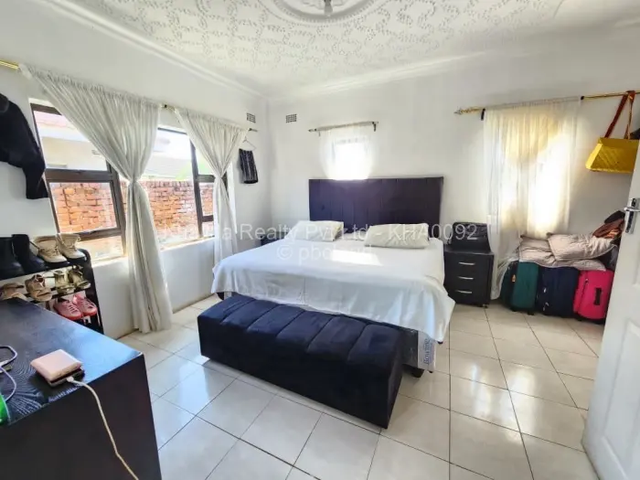 4 Bedroom House for Sale in Madokero Estates, Harare