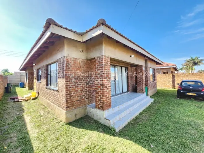 4 Bedroom House for Sale in Madokero Estates, Harare