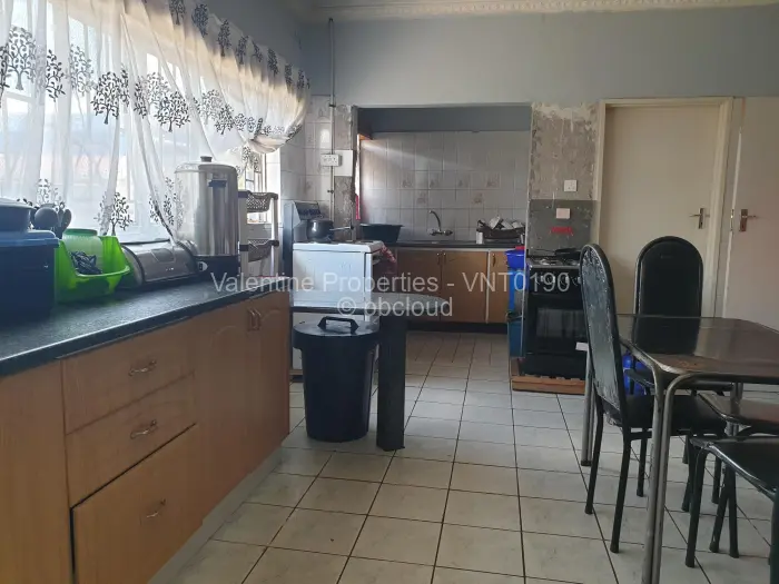 3 Bedroom House for Sale in Mainway Meadows, Harare