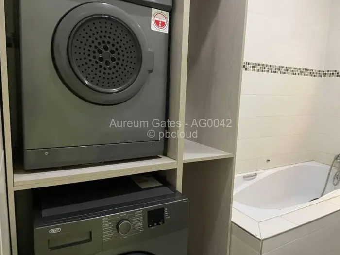 Flat/Apartment to Rent in Kamfinsa, Harare