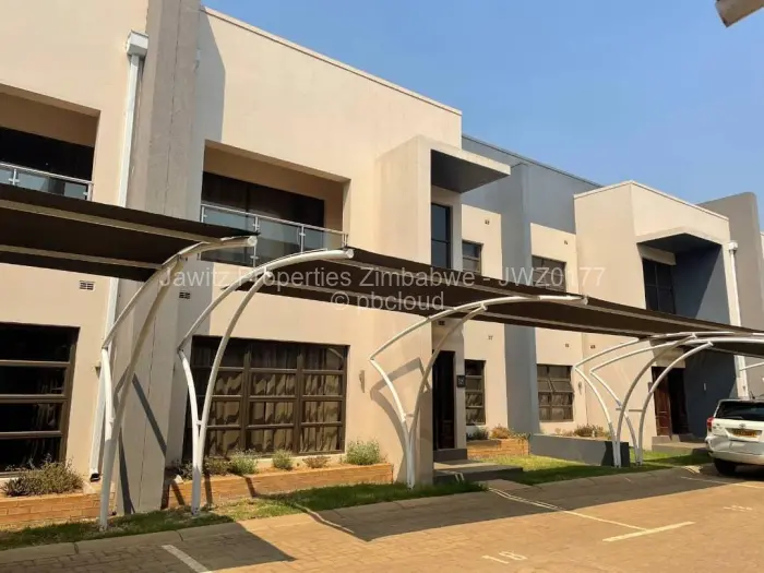 Townhouse/Cluster to Rent in Greencroft, Harare