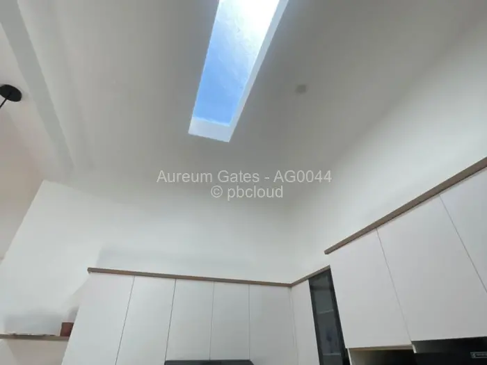 Townhouse/Cluster to Rent in Mount Pleasant