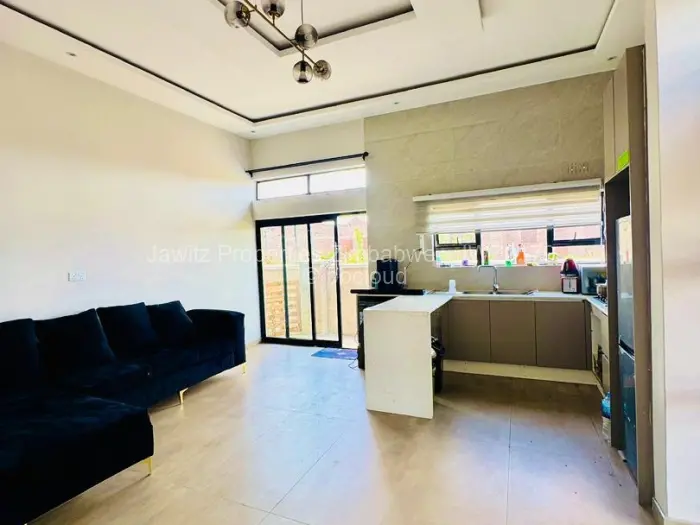 Townhouse/Cluster for Sale in Arlington, Harare