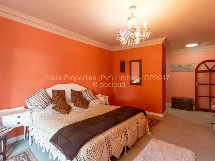 8 Bedroom House for Sale in Avondale - The Ridge, Harare