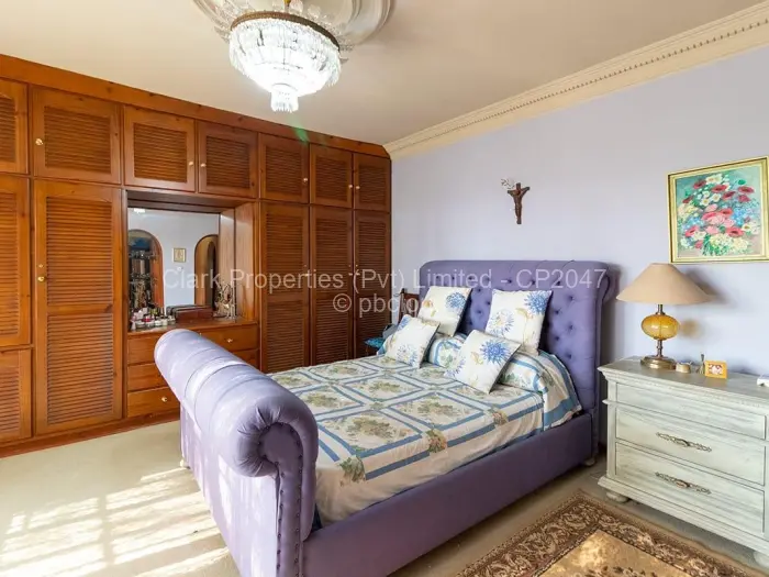 8 Bedroom House for Sale in Avondale - The Ridge, Harare