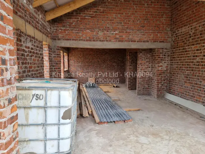 4 Bedroom House for Sale in Mabvazuva Estates, Ruwa