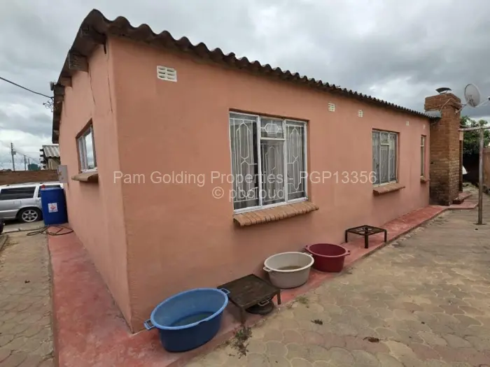 3 Bedroom House for Sale in Pumula South, Bulawayo