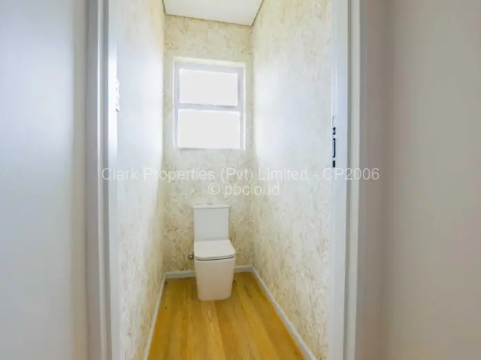 Townhouse/Cluster for Sale in Borrowdale Brooke, Harare