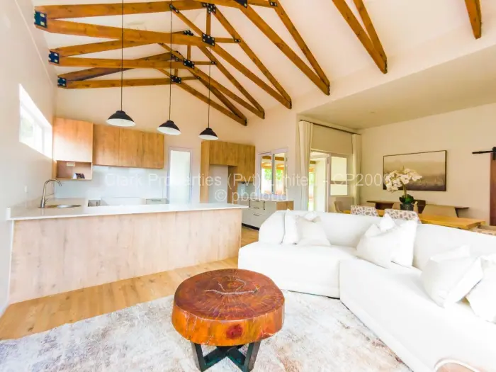 Townhouse/Cluster for Sale in Borrowdale Brooke, Harare