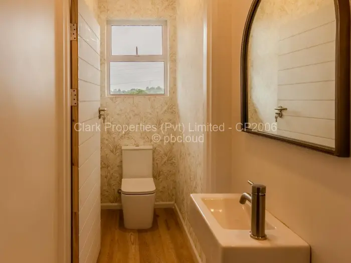 Townhouse/Cluster for Sale in Borrowdale Brooke, Harare