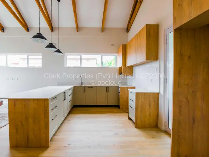 Townhouse/Cluster for Sale in Borrowdale Brooke, Harare