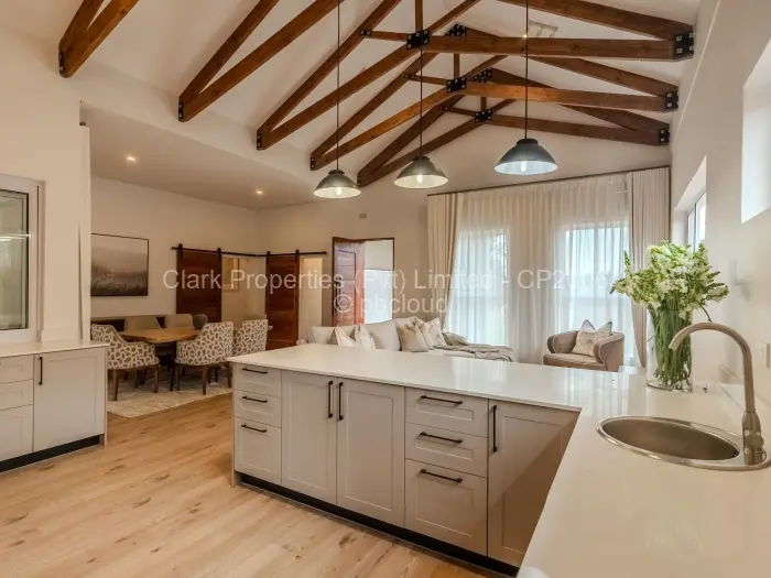 Townhouse/Cluster for Sale in Borrowdale Brooke, Harare