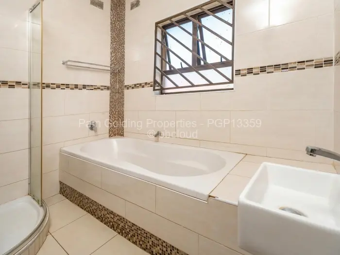 Townhouse/Cluster for Sale in Meyrick Park, Harare