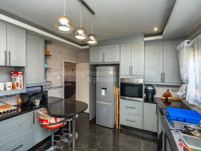 Townhouse/Cluster for Sale in Meyrick Park, Harare