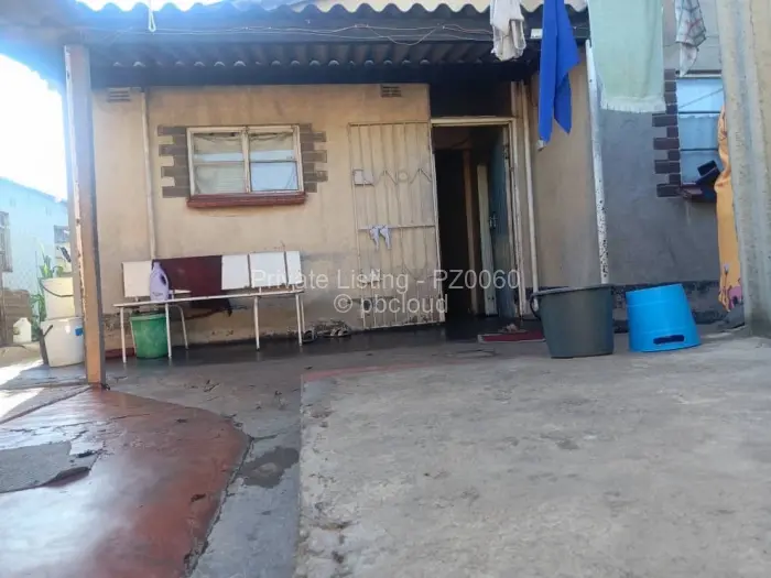 House for Sale in Highfield, Harare