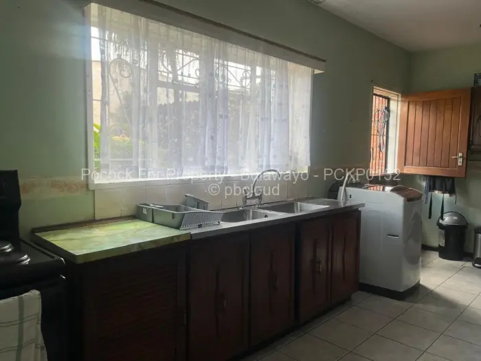3 Bedroom House for Sale in Bradfield, Bulawayo