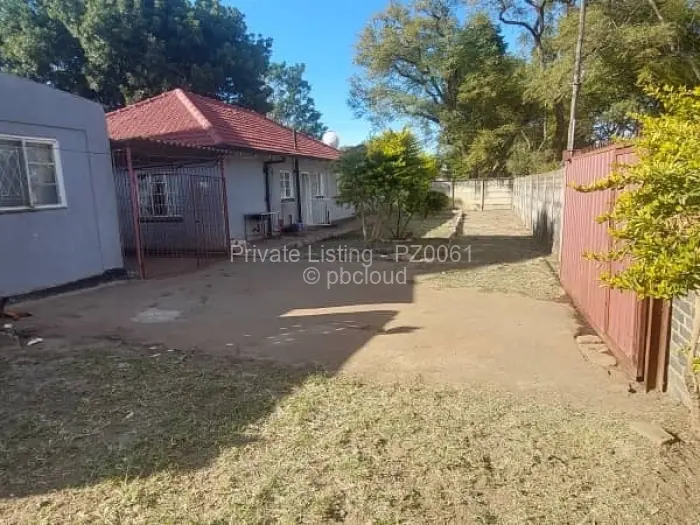 House for Sale in Mabelreign, Harare