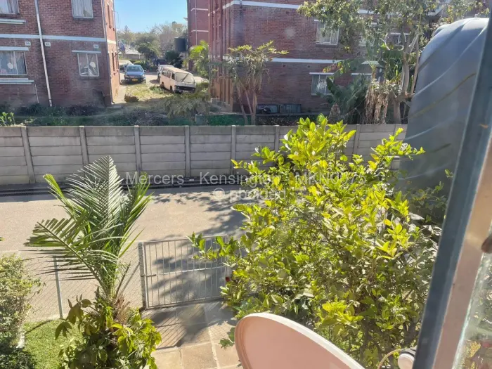 2 Bedroom Cottage/Garden Flat for Sale in Eastlea, Harare