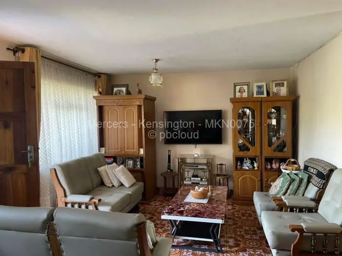 2 Bedroom Cottage/Garden Flat for Sale in Eastlea, Harare