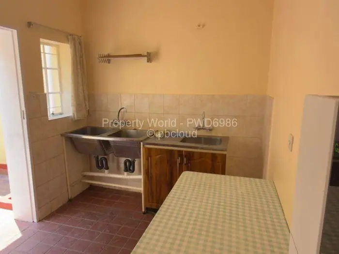 Townhouse/Cluster to Rent in Avondale, Harare