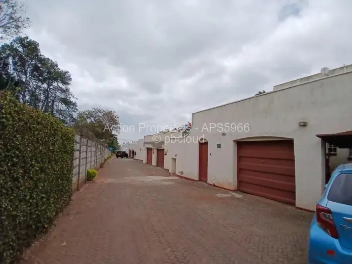 Townhouse/Cluster to Rent in Avondale, Harare