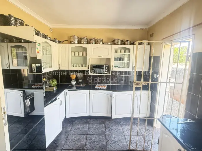 4 Bedroom House for Sale in Bloomingdale, Harare