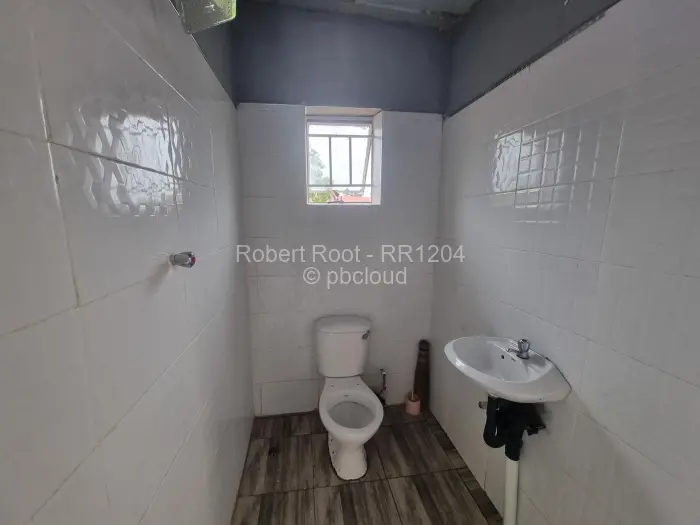 3 Bedroom House for Sale in Riverside, Ruwa