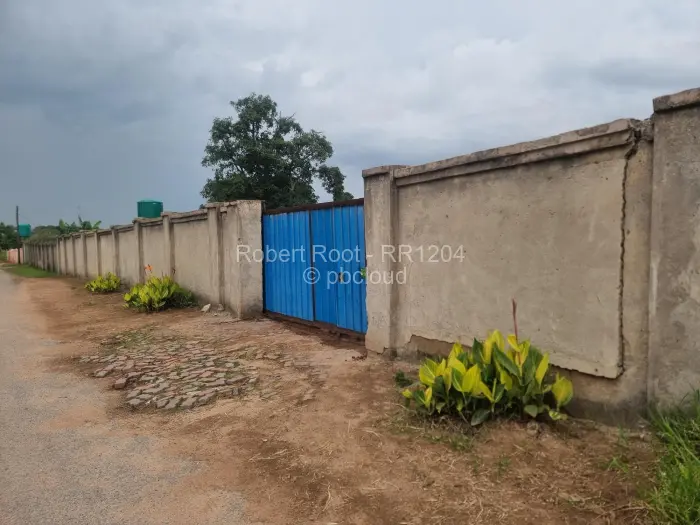 3 Bedroom House for Sale in Riverside, Ruwa
