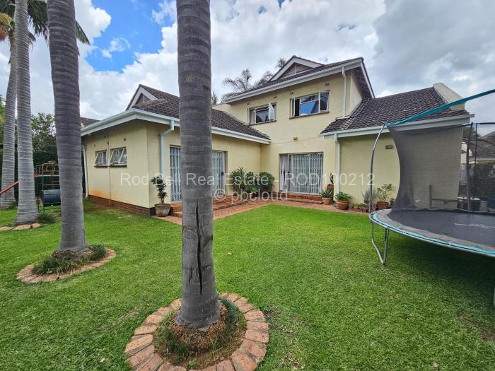 Townhouse/Cluster for Sale in Greendale, Harare