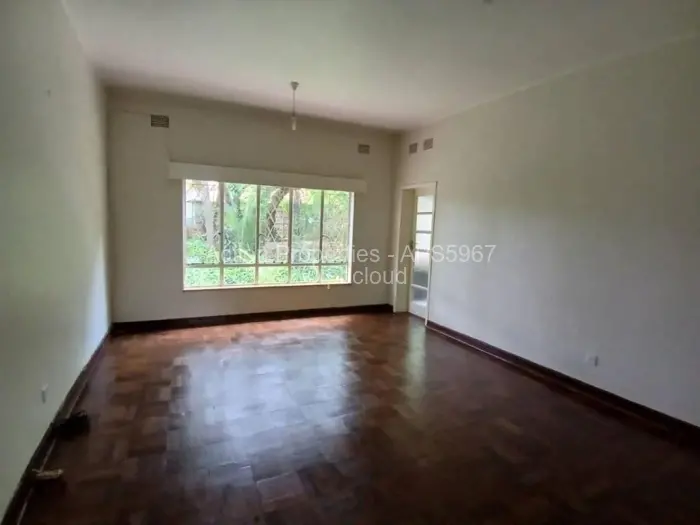 Flat/Apartment to Rent in Avondale