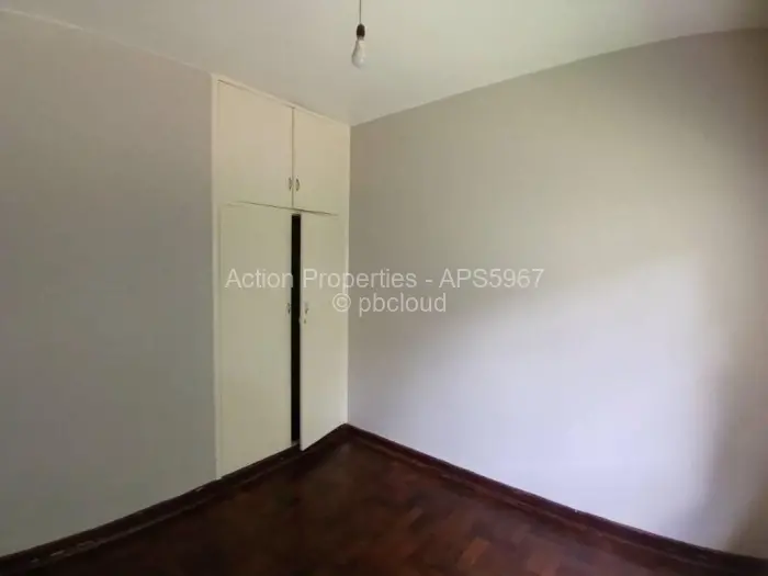 Flat/Apartment to Rent in Avondale