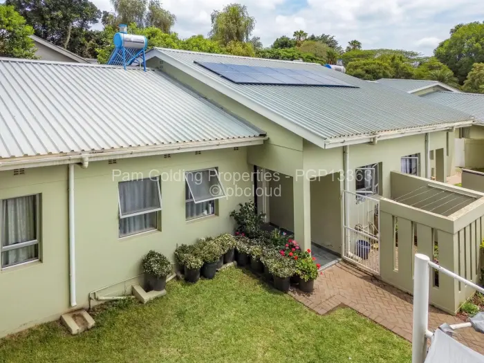 Townhouse/Cluster for Sale in Newlands, Harare